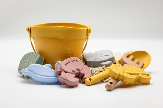 Beach Bucket & Sand Moulding Set